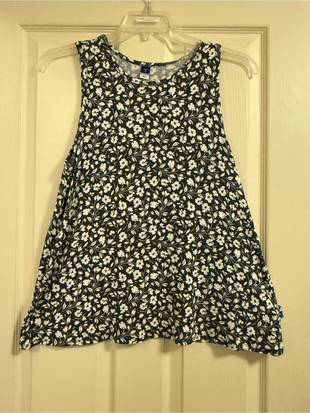 Old Navy Black and White Floral Swing Tank